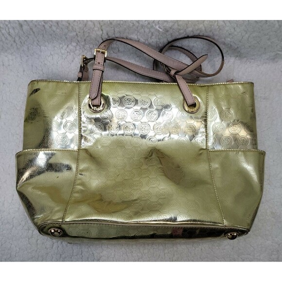 MICHAEL MICHAEL KORS GOLD EMBOSSED DESIGNER MIRROR AS IS TOTE1254795 - Picture 3 of 12